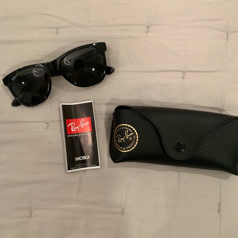 RAY-BAN SUNGLASSES %100 authentic